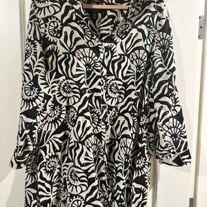 Nicole Miller Black and White Abstract Print Long Sleeve Top